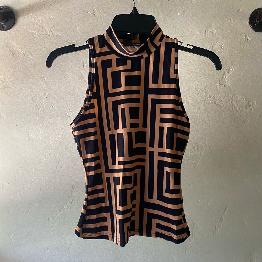 Abstract Mock Neck Sleeveless Top